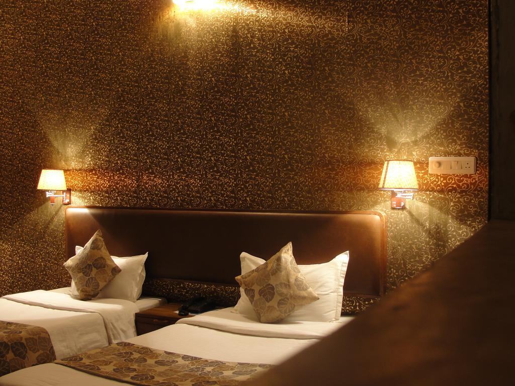Hotel Oyo 15791 Flagship Executive Hazratganj 2*