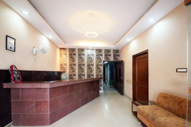 Oyo 15791 Flagship Executive Hazratganj Hotel Lucknow